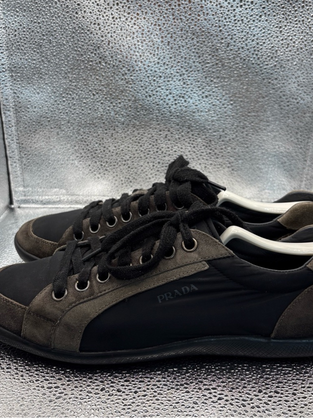 Prada Sport Men's Gray Suede Nylon Low-Top Sneakers 4E 1835 Prada size 8.5 US9.5 - Picture 4 of 16